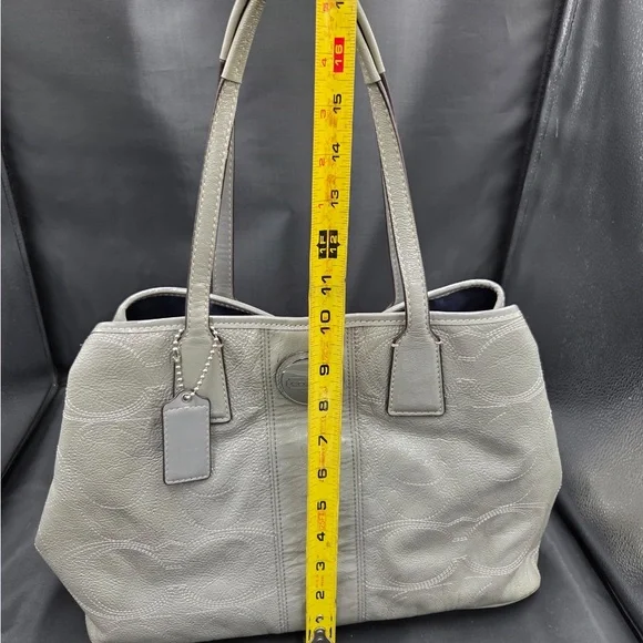 Coach Signature Gray Leather Kisslock Tote Bag - Picture 8 of 11